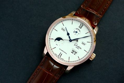 glashütte senator ewiger kalender rotgold preis